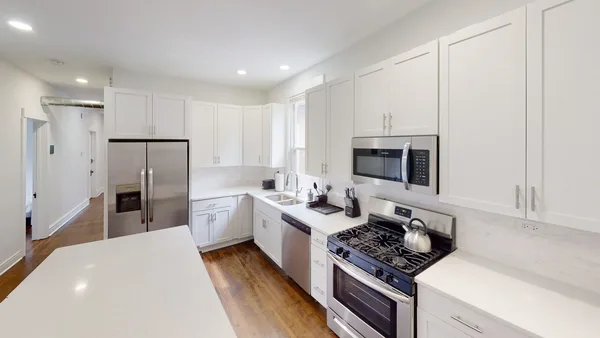 Coliving in Logan Square - North Side, Chicago