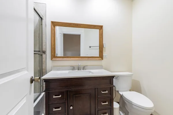 Coliving in Avondale - North Side, Chicago