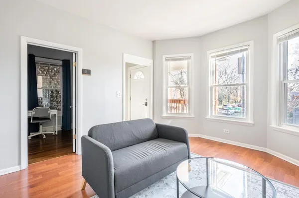 Coliving in Irving Park - Northwest Side, Chicago