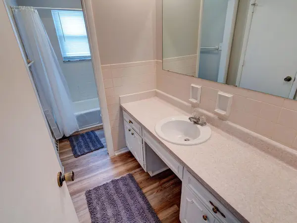 Coliving in Arlington Woods - East Indy, Indianapolis