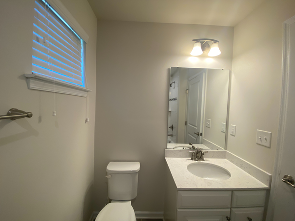 Coliving in Eagle Lake - West Charlotte, Charlotte