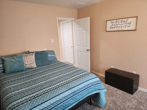 Coliving in Northeast Side - North SATX, San Antonio