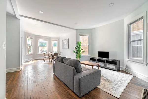 Coliving in Logan Square - North Side, Chicago