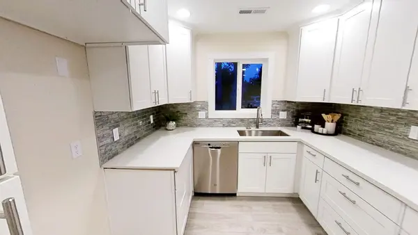 Coliving in Hillsboro - Outer Portland, Portland