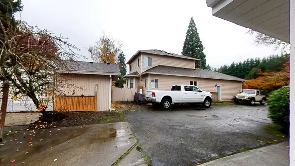 Coliving in Hillsboro - Outer Portland, Portland