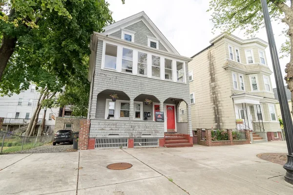 Coliving in Chelsea - Metro Area, Boston