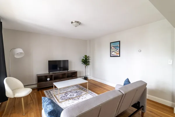 Coliving in Chelsea - Metro Area, Boston