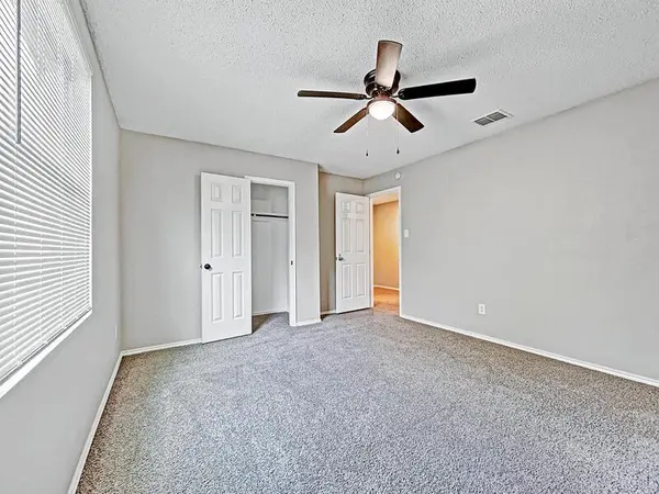 Coliving in Lancaster - Se Dallas, Dallas