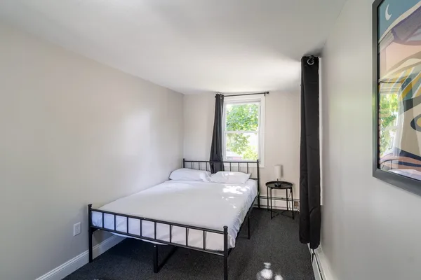 Coliving in Chelsea - Metro Area, Boston