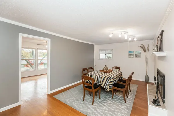 Coliving in Armour Hills - KCMO, Kansas City