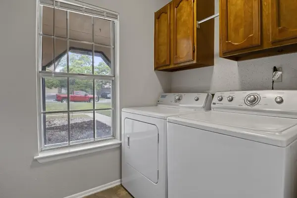 Coliving in Far West Side - West SATX, San Antonio