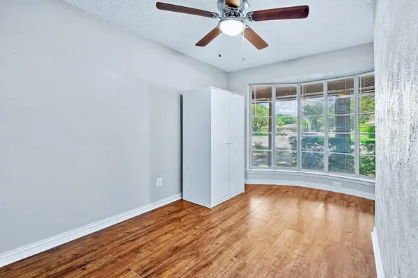 Coliving in De Soto - Sw Dallas, Dallas