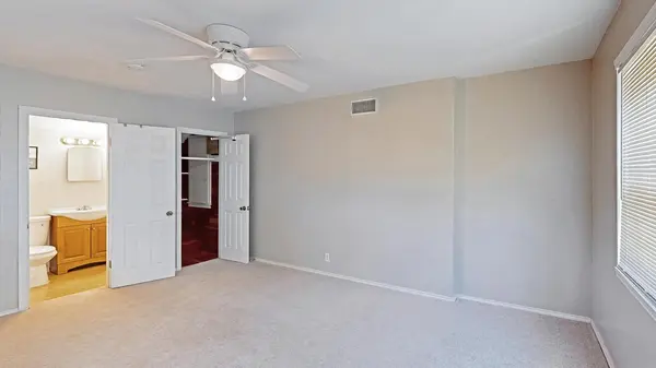 Coliving in Central Arlington - Arlington, Dallas