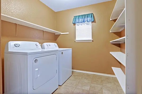 Coliving in San Marcos - South Austin, Austin