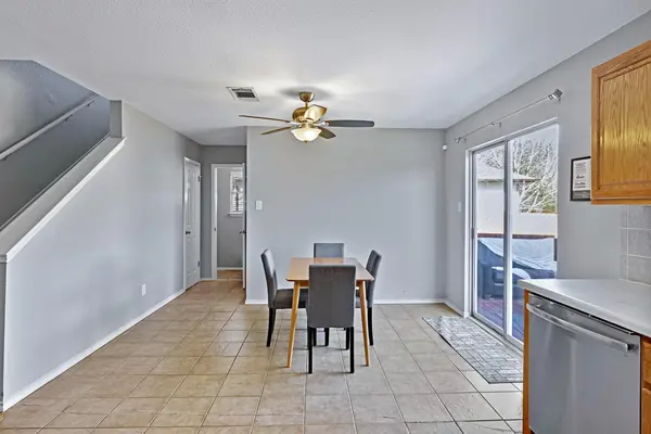 Coliving in San Marcos - South Austin, Austin