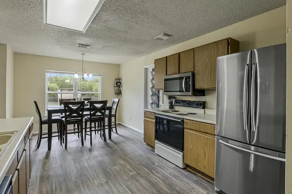 Coliving in Hidden Cove - Indian Creek - South SATX, San Antonio