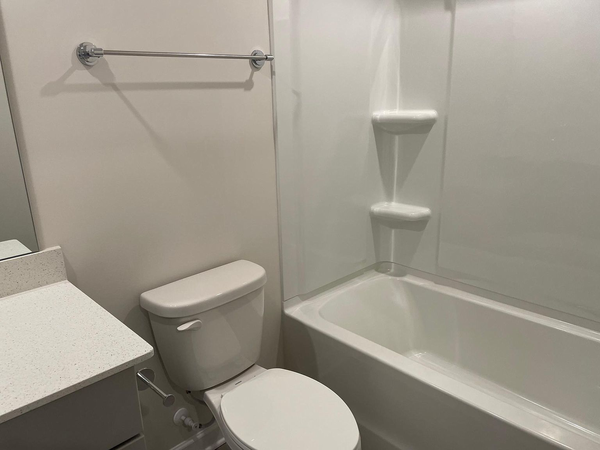 Coliving in Eagle Lake - West Charlotte, Charlotte