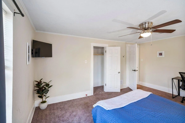 Coliving in Baytown - Se Houston, Houston