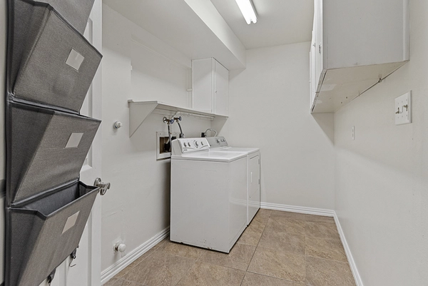 Coliving in Seguin - Outer SATX, San Antonio