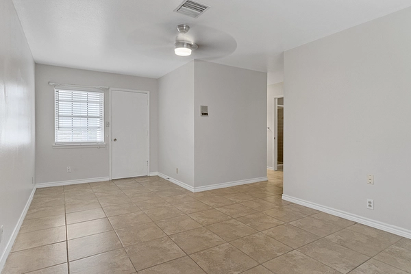 Coliving in Seguin - Outer SATX, San Antonio