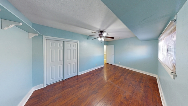 Coliving in Seguin - Outer SATX, San Antonio