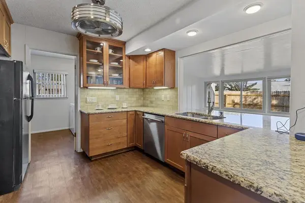 Coliving in Seguin - Outer SATX, San Antonio