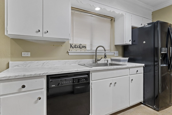 Coliving in Seguin - Outer SATX, San Antonio