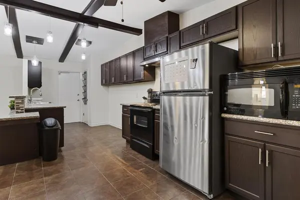 Coliving in Seguin - Outer SATX, San Antonio