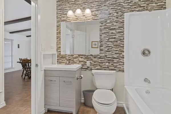 Coliving in Seguin - Outer SATX, San Antonio