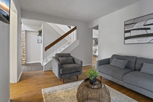 Coliving in Seguin - Outer SATX, San Antonio