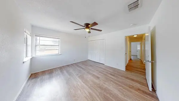 Coliving in Seguin - Outer SATX, San Antonio