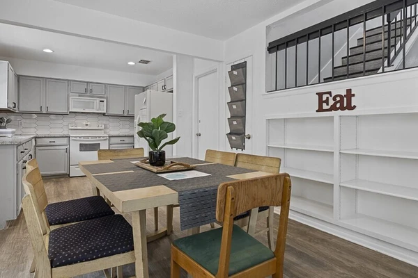 Coliving in Seguin - Outer SATX, San Antonio