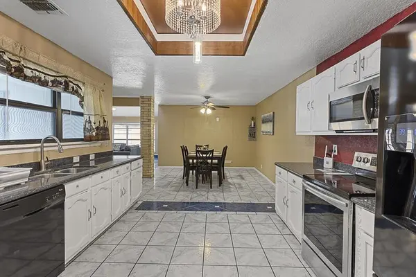 Coliving in Seguin - Outer SATX, San Antonio