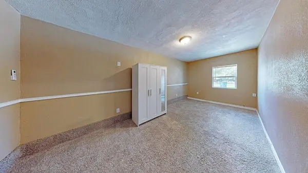 Coliving in Seguin - Outer SATX, San Antonio