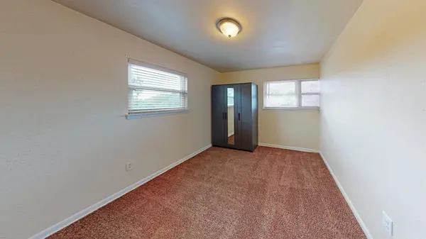 Coliving in Central Arlington - Arlington, Dallas