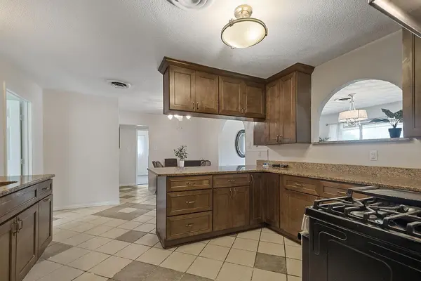 Coliving in Central Arlington - Arlington, Dallas