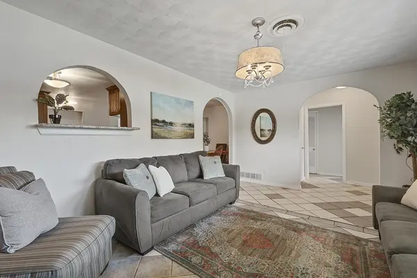 Coliving in Central Arlington - Arlington, Dallas