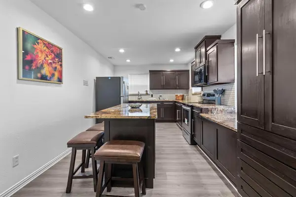 Coliving in Duncanville - Sw Dallas, Dallas