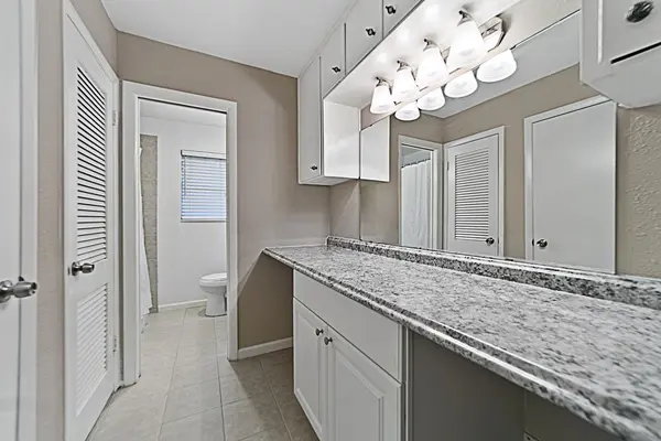 Coliving in West Arlington - Arlington, Dallas