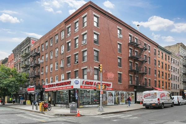 Coliving in East Village - Manhattan, New York