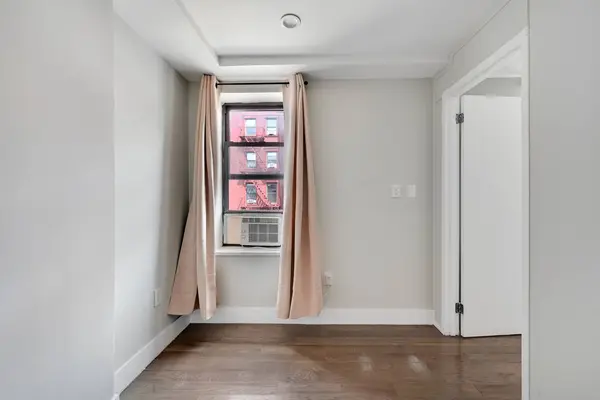 Coliving in East Village - Manhattan, New York