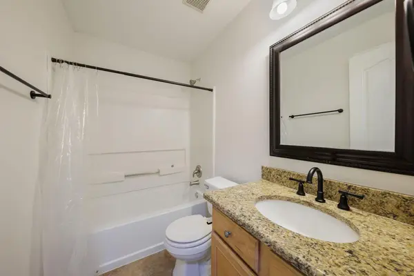 Coliving in Kyle - South Austin, Austin