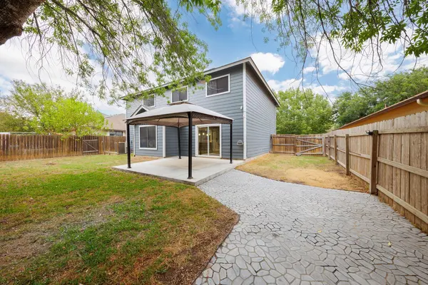 Coliving in Kyle - South Austin, Austin