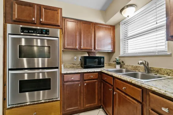 Coliving in Claremont - Ne Dallas, Dallas