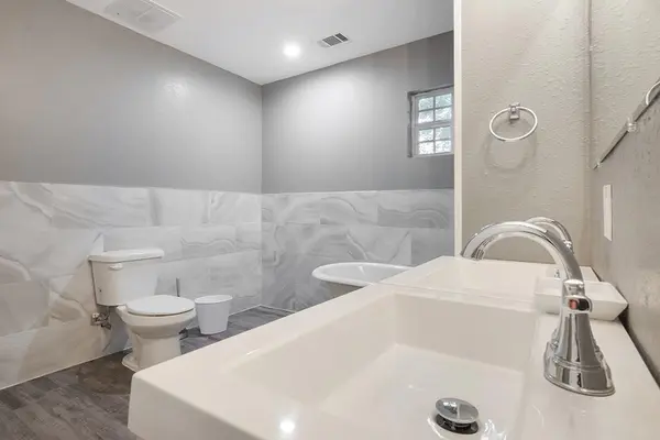 Coliving in Oak Cliff - Sw Dallas, Dallas