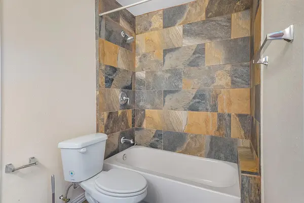 Coliving in Oak Cliff - Sw Dallas, Dallas