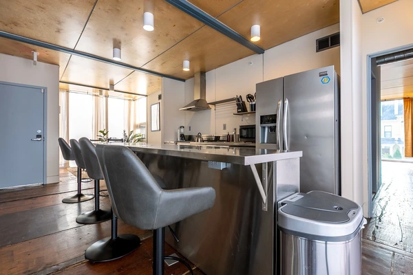 Coliving in Edgewood - Washington Northeast, Washington DC