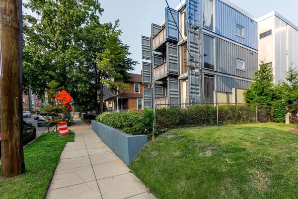 Coliving in Edgewood - Washington Northeast, Washington DC