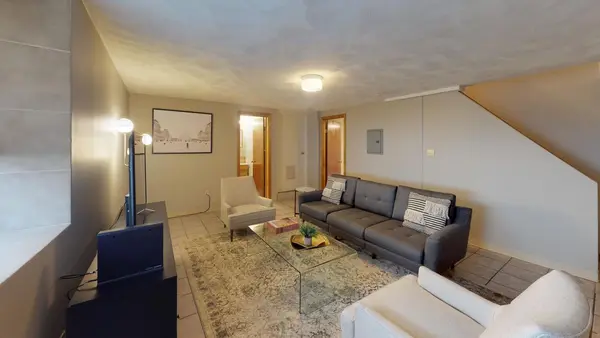 Coliving in Spring Hill - Somerville, Boston