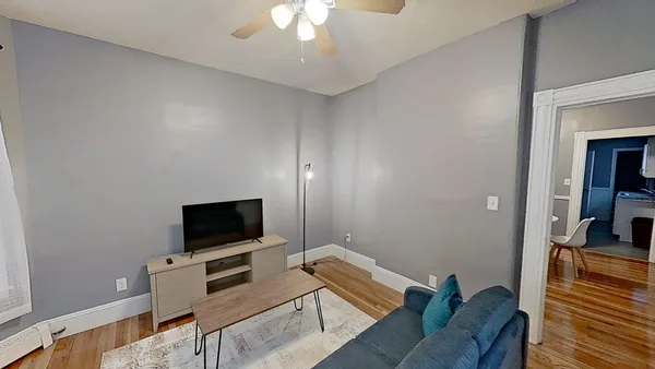 Coliving in Spring Hill - Somerville, Boston